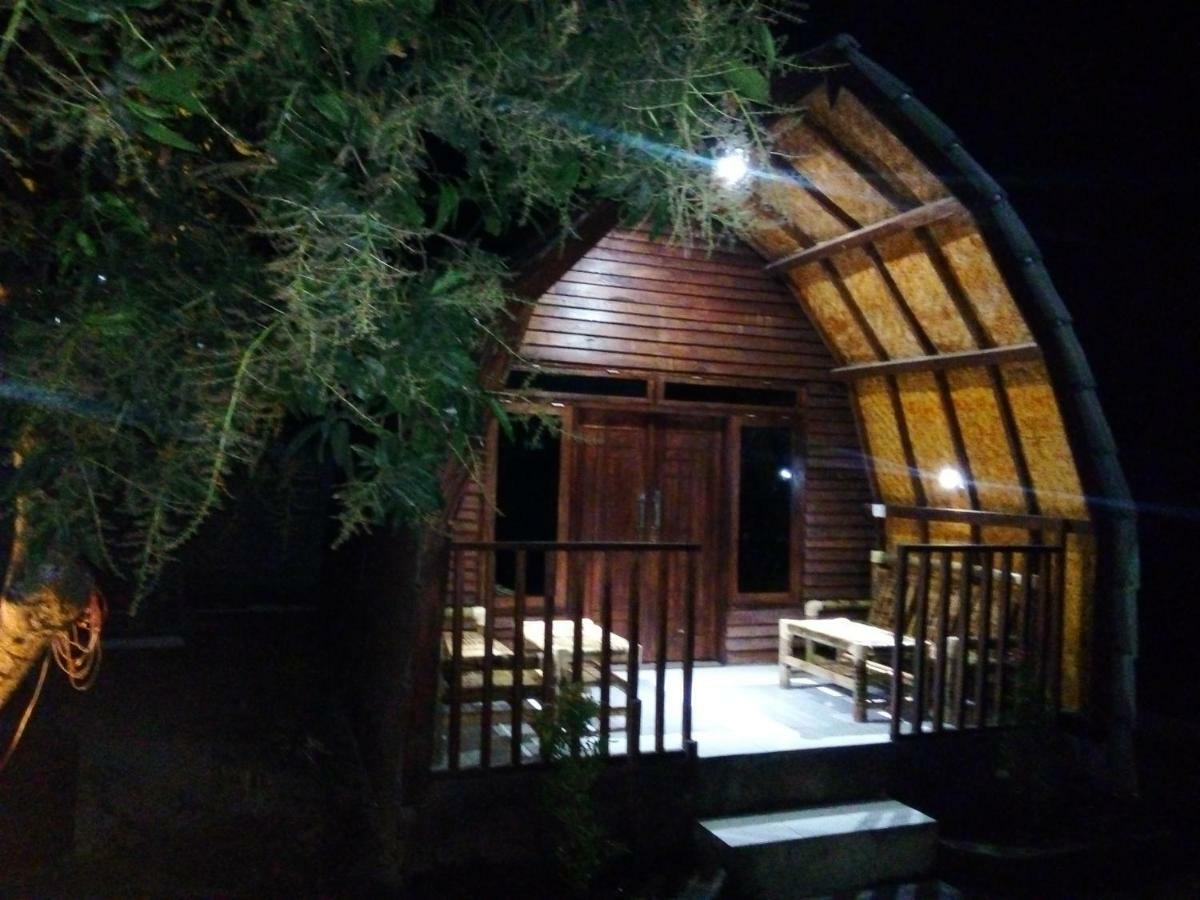 Bale Hostel Kuta  Экстерьер фото