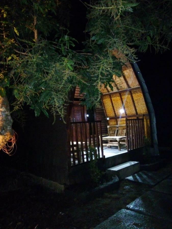 Bale Hostel Kuta  Экстерьер фото