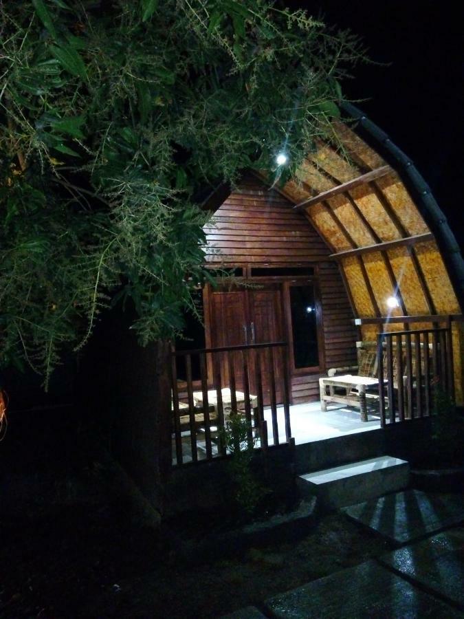 Bale Hostel Kuta  Экстерьер фото