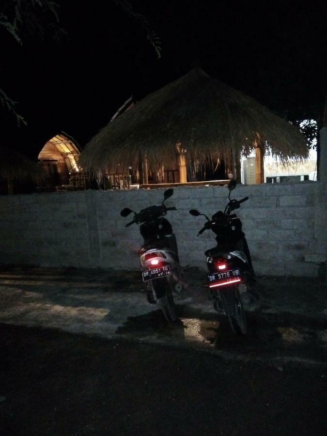 Bale Hostel Kuta  Экстерьер фото