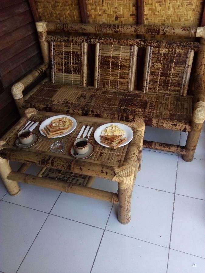 Bale Hostel Kuta  Экстерьер фото