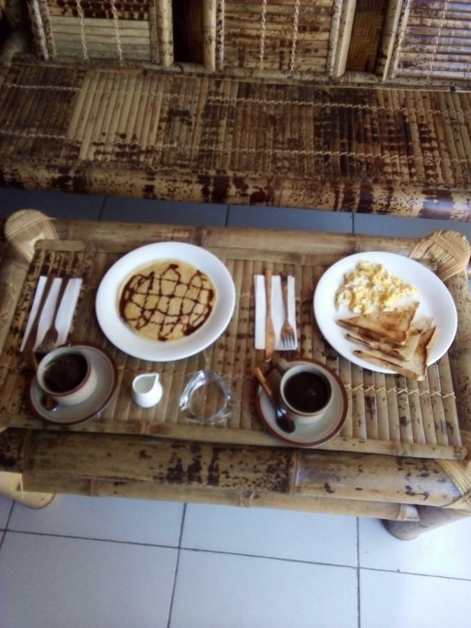 Bale Hostel Kuta  Экстерьер фото