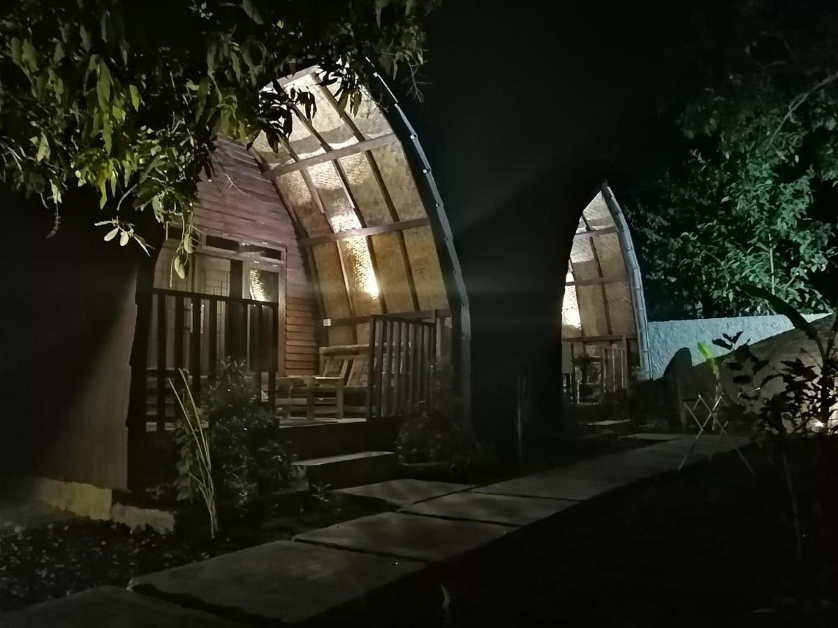 Bale Hostel Kuta  Экстерьер фото