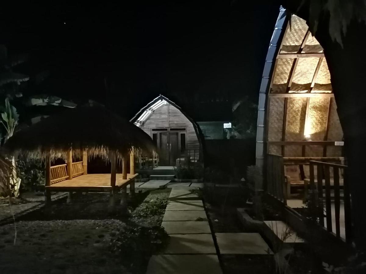 Bale Hostel Kuta  Экстерьер фото
